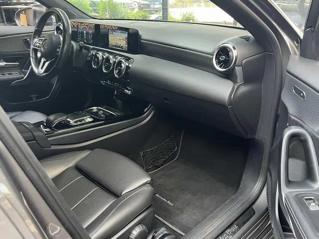 Mercedes-Benz A 200 A A 200 Aut Progressive Pano Navi Massage LED 08/2019-photo-27