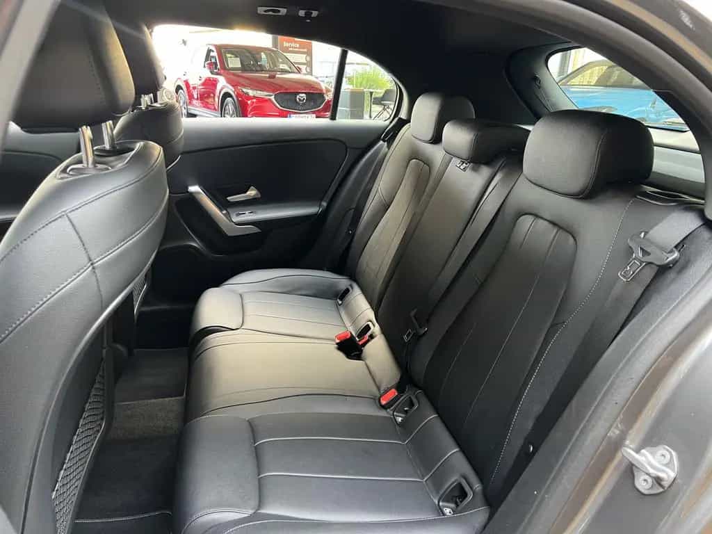 Mercedes-Benz A 200 A A 200 Aut Progressive Pano Navi Massage LED 08/2019-photo-31