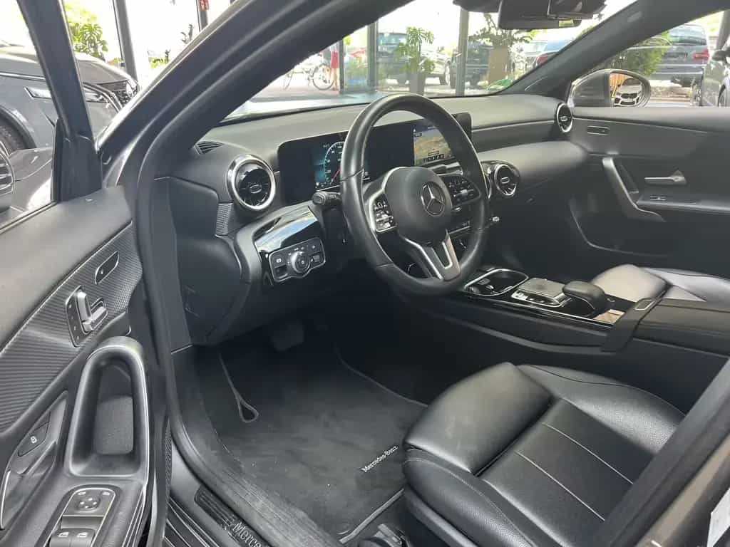 Mercedes-Benz A 200 A A 200 Aut Progressive Pano Navi Massage LED 08/2019-photo-7