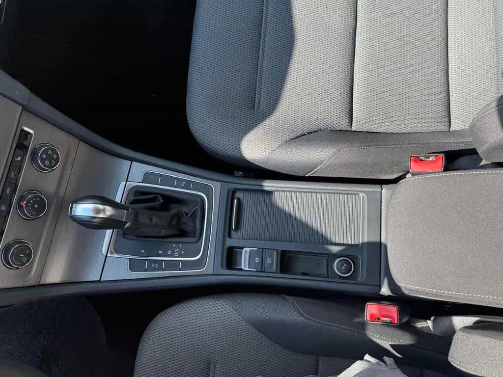 Volkswagen Golf VII Lim. Comfortline BMT 1,4 Automatik 05/2013-photo-34