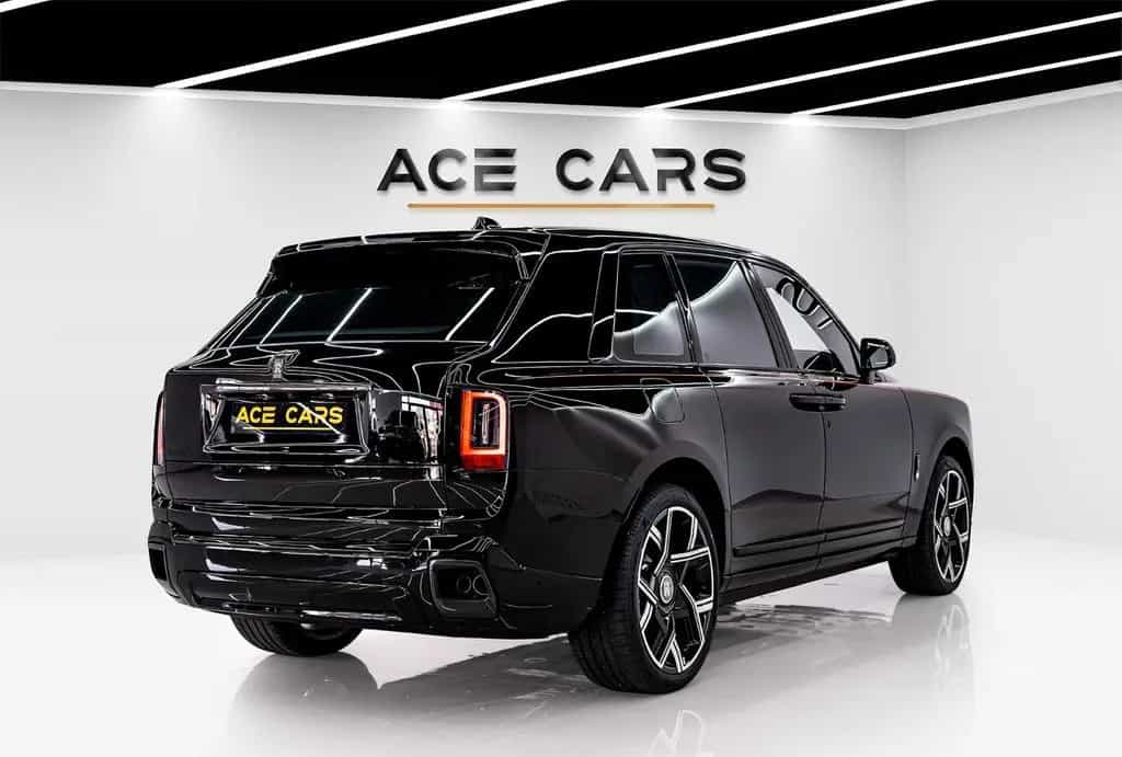 Rolls-Royce Cullinan Black Badge Cullinan Gucci Full Prod 2026 null-photo-1