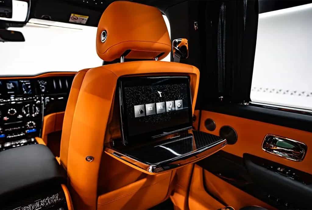 Rolls-Royce Cullinan Black Badge Cullinan Gucci Full Prod 2026 null-photo-13