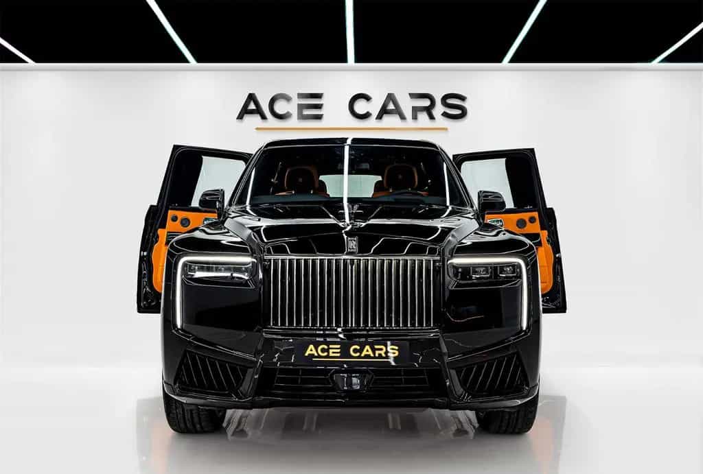 Rolls-Royce Cullinan Black Badge Cullinan Gucci Full Prod 2026 null-photo-2