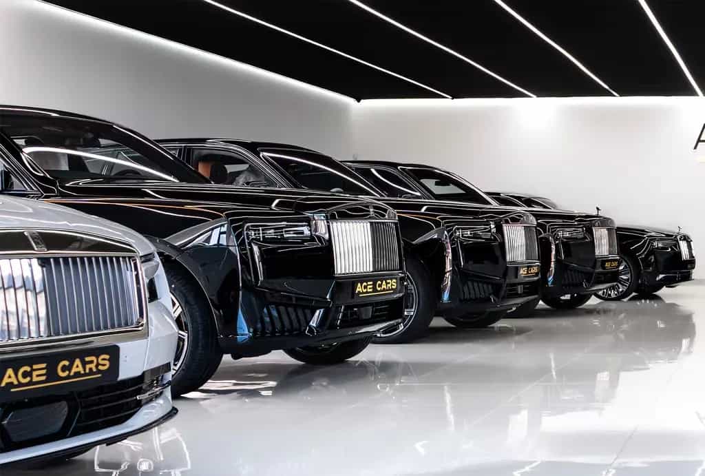 Rolls-Royce Cullinan Black Badge Cullinan Gucci Full Prod 2026 null-photo-23