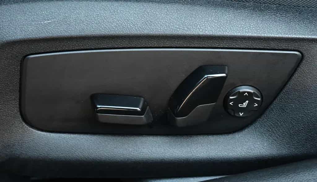 BMW 520 d 2.Hd*Panorama*Kamera*Virtual*NaviProf*LED 01/2021-photo-23