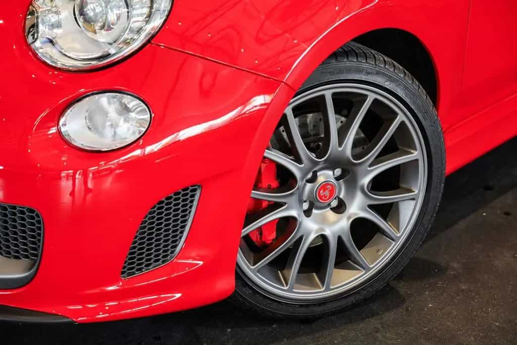 Abarth 695 Tributo Ferrari, 180 PK, N° 0072, Only 12.00 10/2011-photo-13