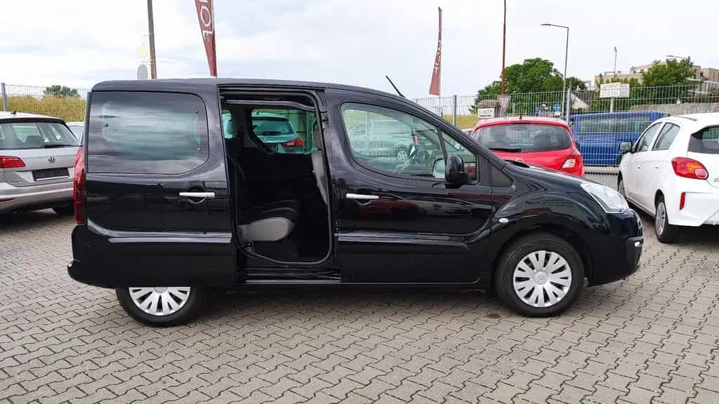 Citroën Berlingo 4 Zylinder*Klimaauto*NAVI*BT*SHZ*FSE*SH 04/2016-photo-9