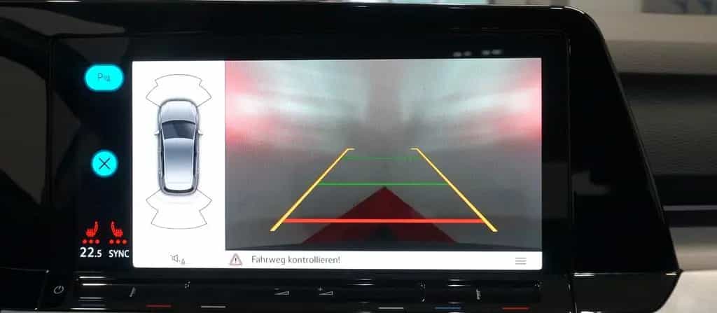 Volkswagen Golf VIII Lim. Life 1.5 eTSI*ACC*RFK*LHZ*VC*APP* 03/2023-photo-26