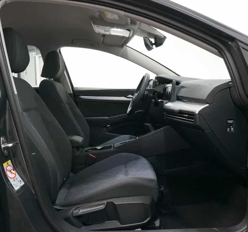 Volkswagen Golf VIII Lim. Life 1.5 eTSI*ACC*RFK*LHZ*VC*APP* 03/2023-photo-28