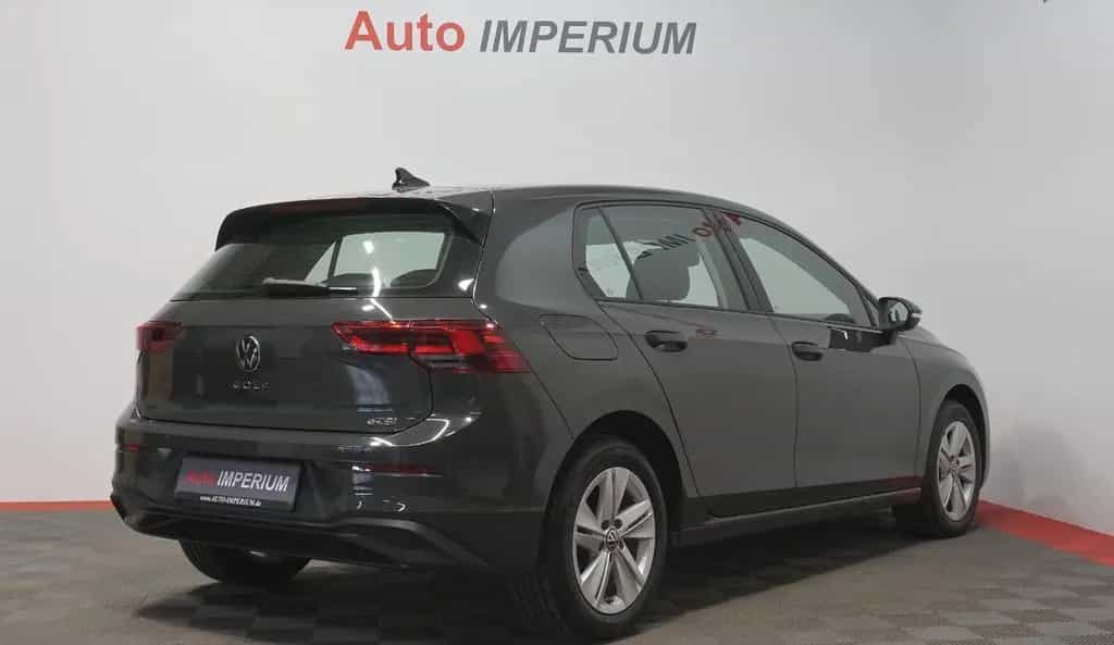 Volkswagen Golf VIII Lim. Life 1.5 eTSI*ACC*RFK*LHZ*VC*APP* 03/2023-photo-4