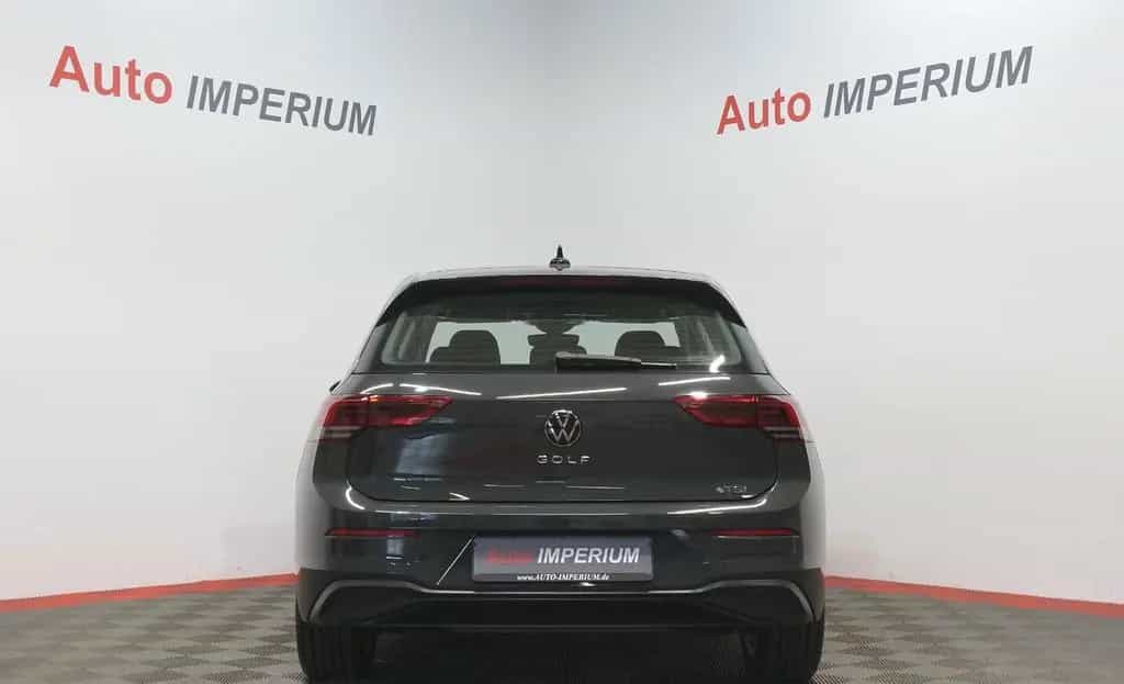 Volkswagen Golf VIII Lim. Life 1.5 eTSI*ACC*RFK*LHZ*VC*APP* 03/2023-photo-5