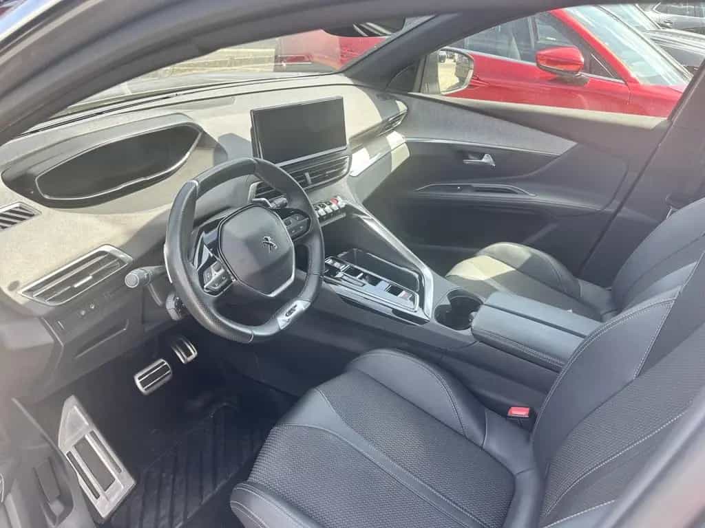 Peugeot 5008 GT-Line 1.2 Aut. 7-Sitzer aAHK 12/2023-photo-5