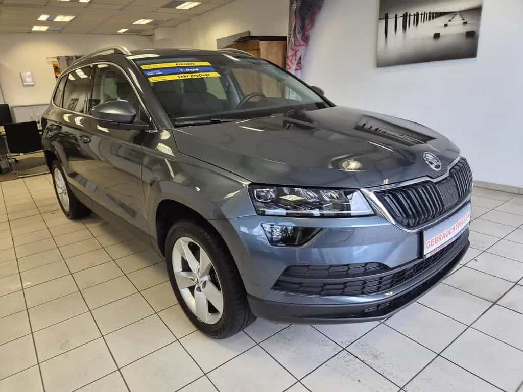 Skoda Karoq Style /  1. Hand / Garantie 11/2020-photo-1