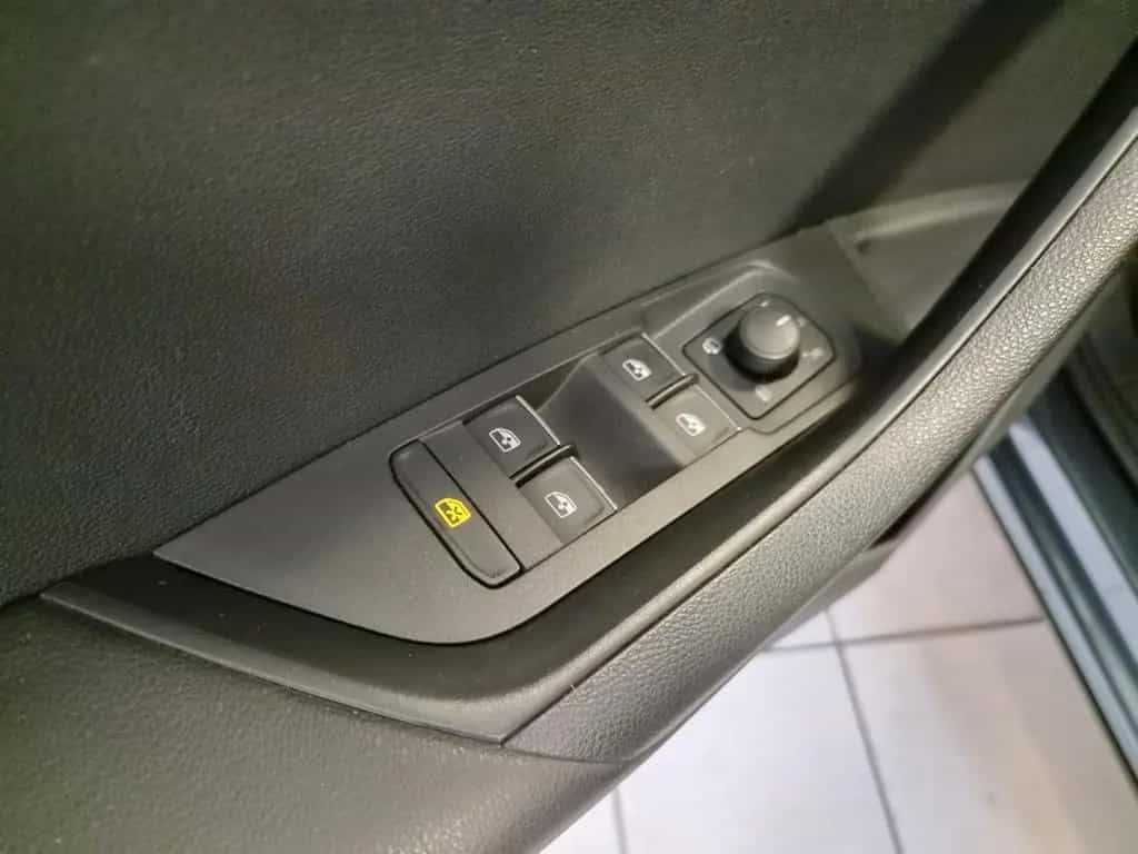 Skoda Karoq Style /  1. Hand / Garantie 11/2020-photo-11