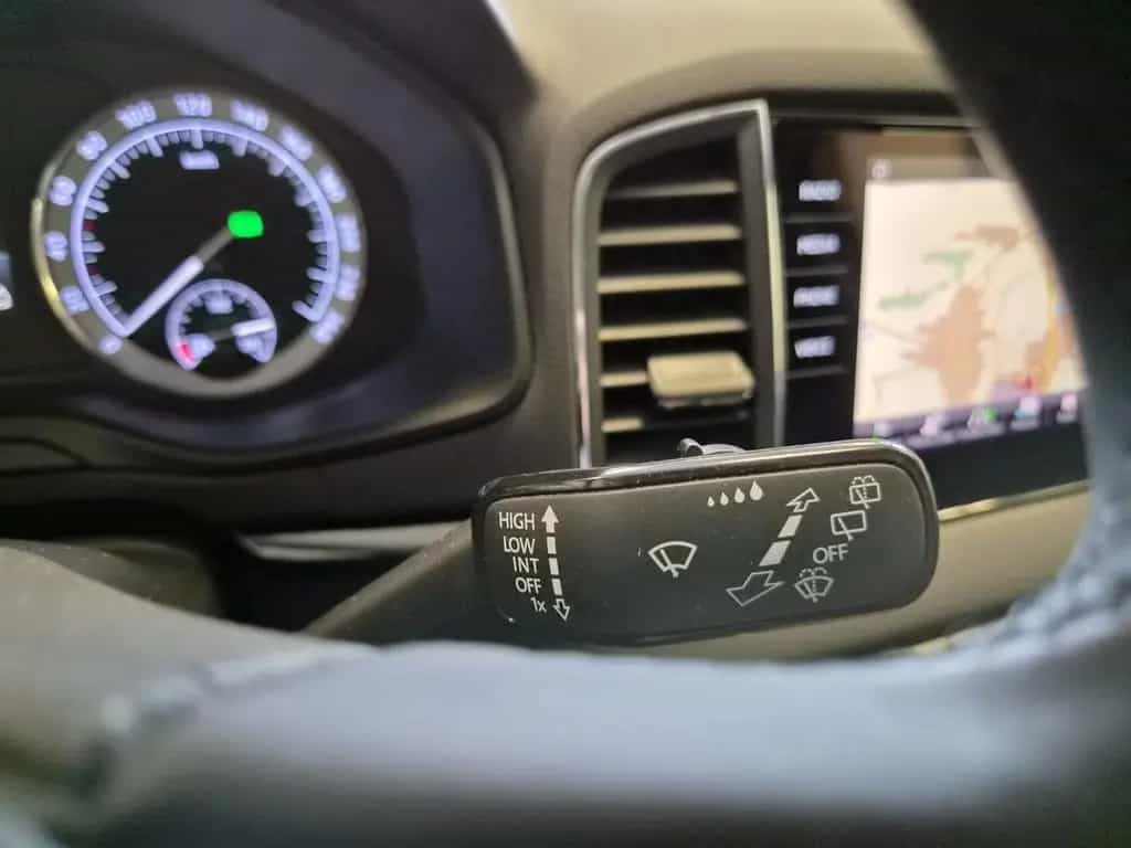Skoda Karoq Style /  1. Hand / Garantie 11/2020-photo-16