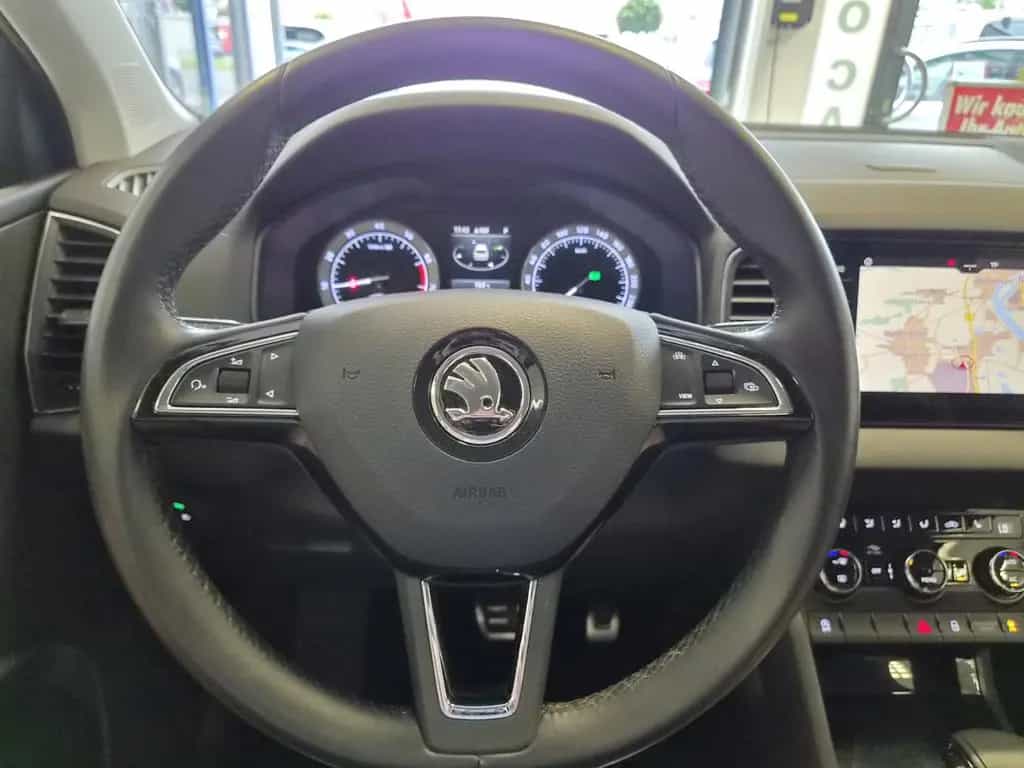 Skoda Karoq Style /  1. Hand / Garantie 11/2020-photo-17