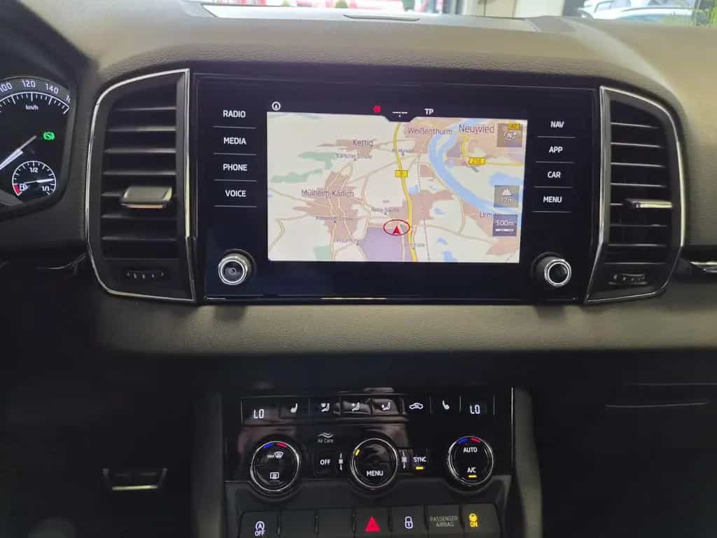 Skoda Karoq Style /  1. Hand / Garantie 11/2020-photo-18