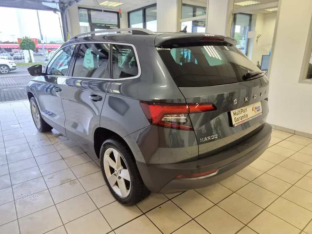 Skoda Karoq Style /  1. Hand / Garantie 11/2020-photo-4
