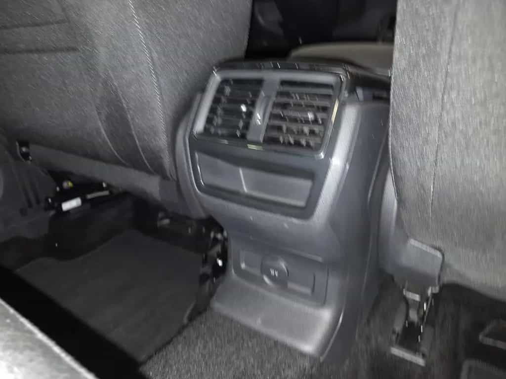 Skoda Karoq Style /  1. Hand / Garantie 11/2020-photo-9