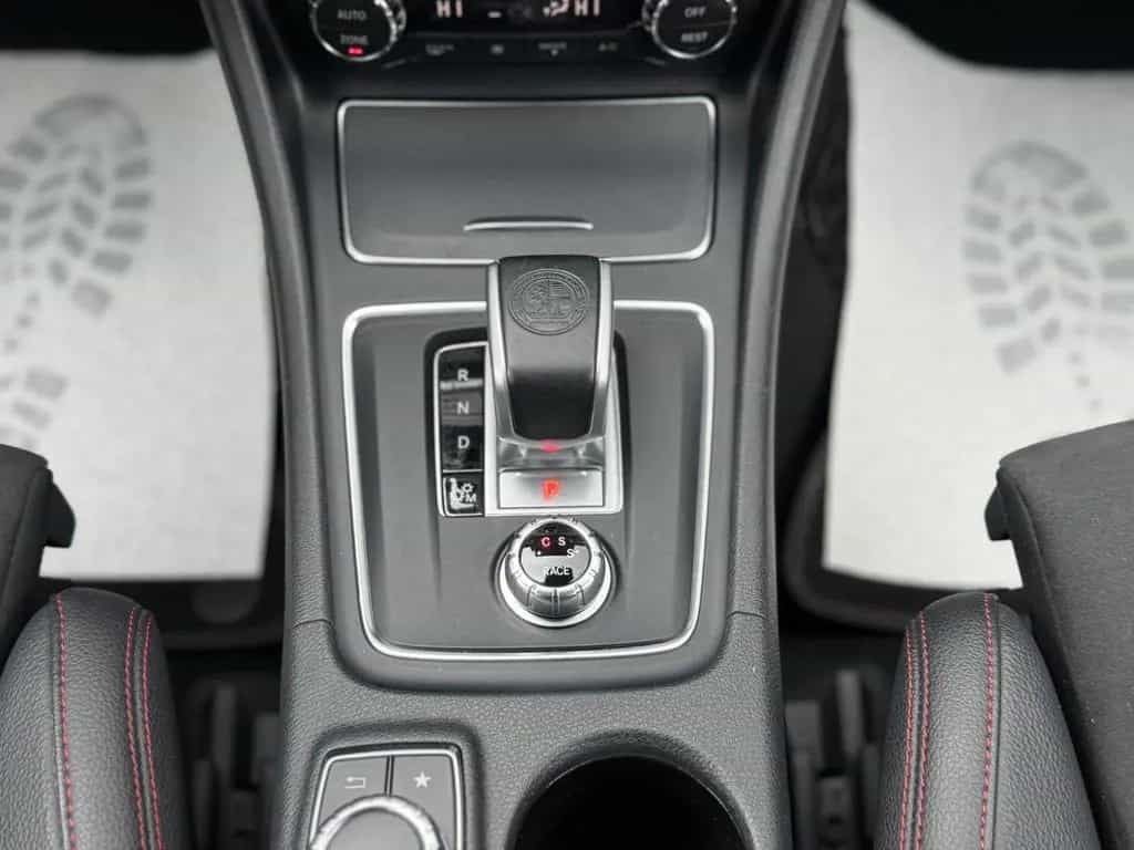 Mercedes-Benz CLA Shooting Brake 45 AMG 4Matic PANO ALCANTARA 12/2017-photo-17