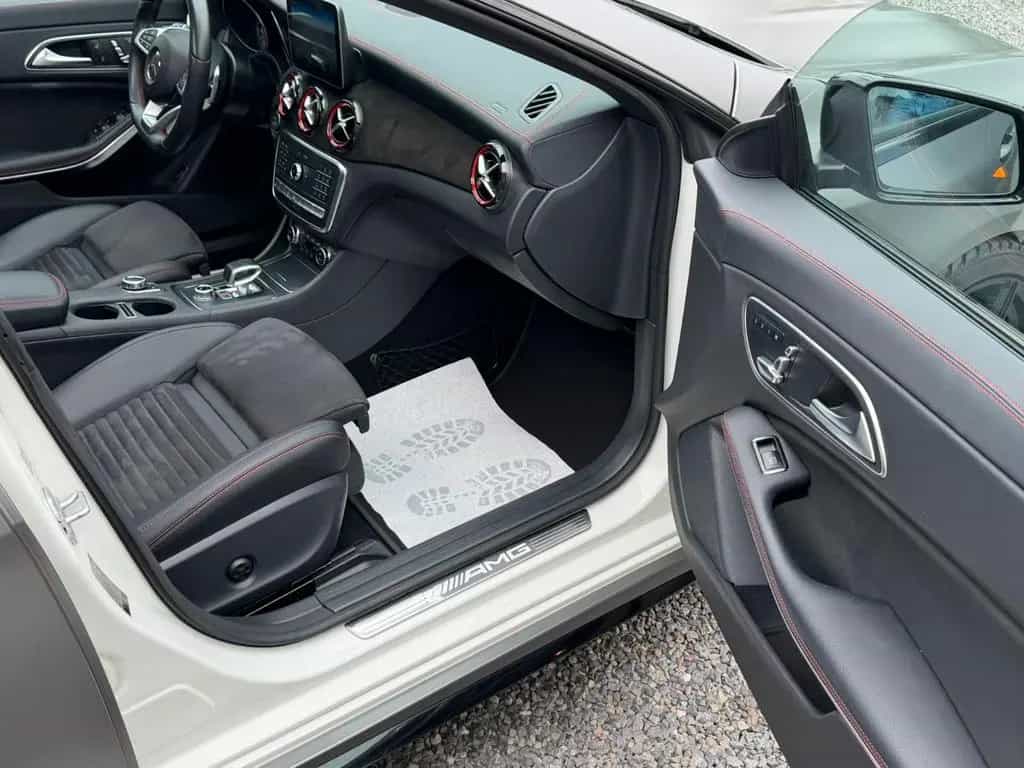 Mercedes-Benz CLA Shooting Brake 45 AMG 4Matic PANO ALCANTARA 12/2017-photo-7