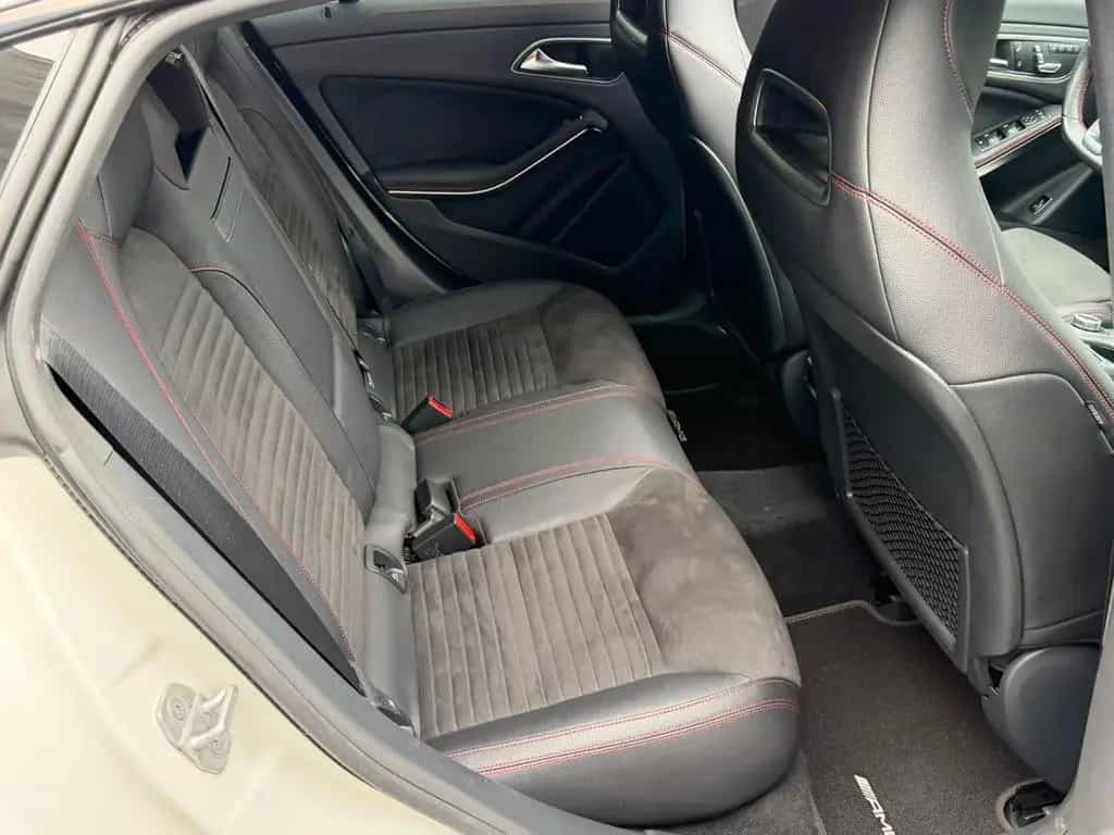 Mercedes-Benz CLA Shooting Brake 45 AMG 4Matic PANO ALCANTARA 12/2017-photo-9