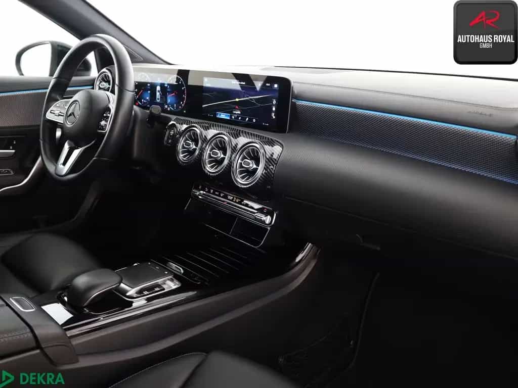 Mercedes-Benz A 250 Limousine 4M AMG 19Z PANO,MULTIBEAM,DISTRO 06/2019-photo-10