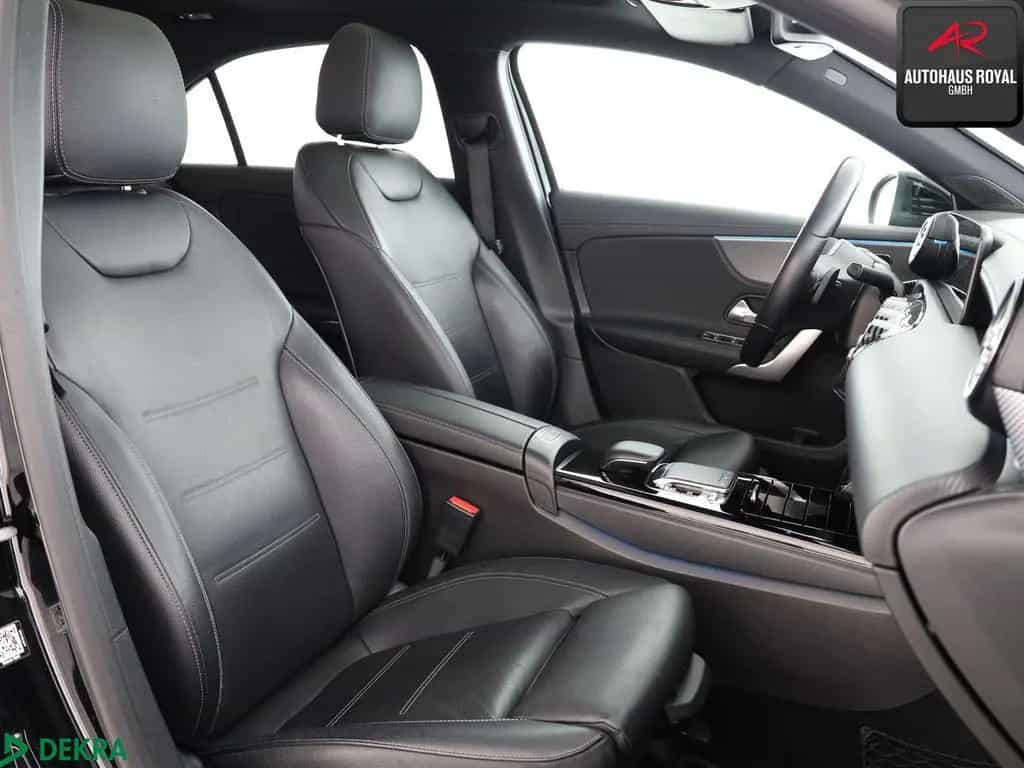 Mercedes-Benz A 250 Limousine 4M AMG 19Z PANO,MULTIBEAM,DISTRO 06/2019-photo-11