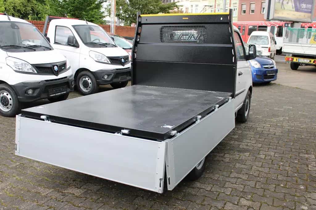 Piaggio Porter NP6 3-SeitenKipper CNG Klima Sonderp 06/2026-photo-16