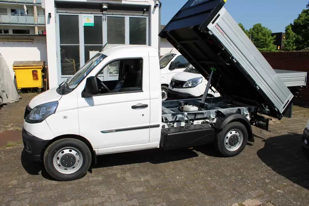 Piaggio Porter NP6 3-SeitenKipper CNG Klima Sonderp 06/2026-photo-2