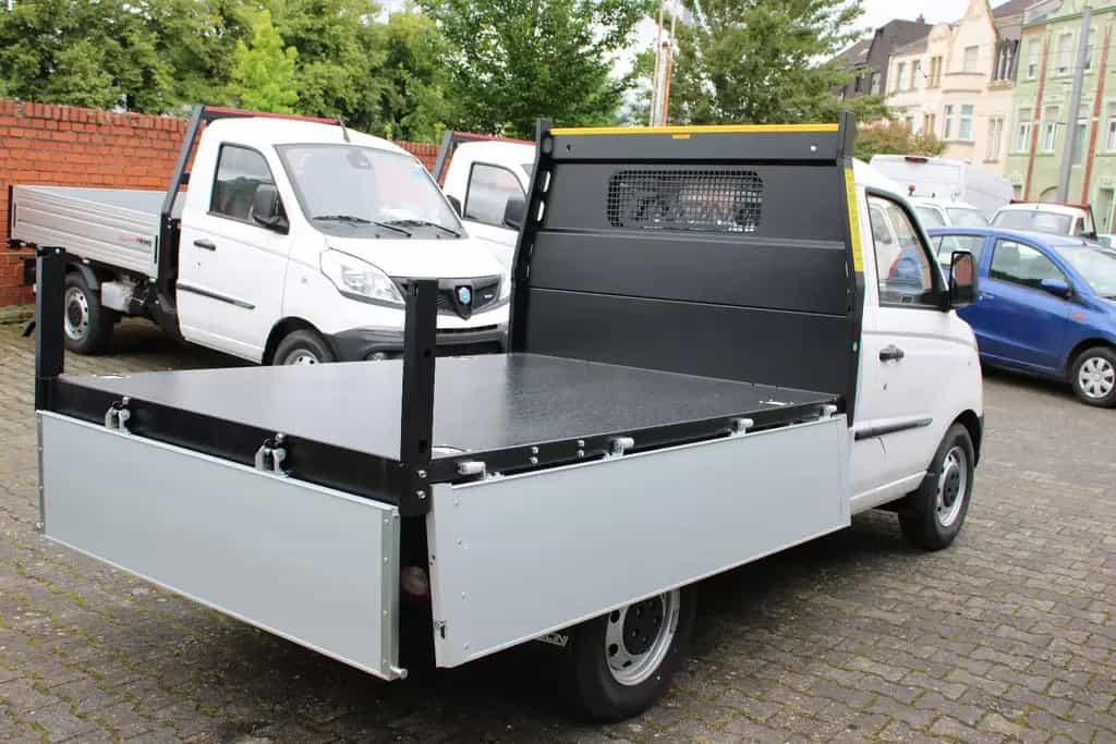 Piaggio Porter NP6 3-SeitenKipper CNG Klima Sonderp 06/2026-photo-9