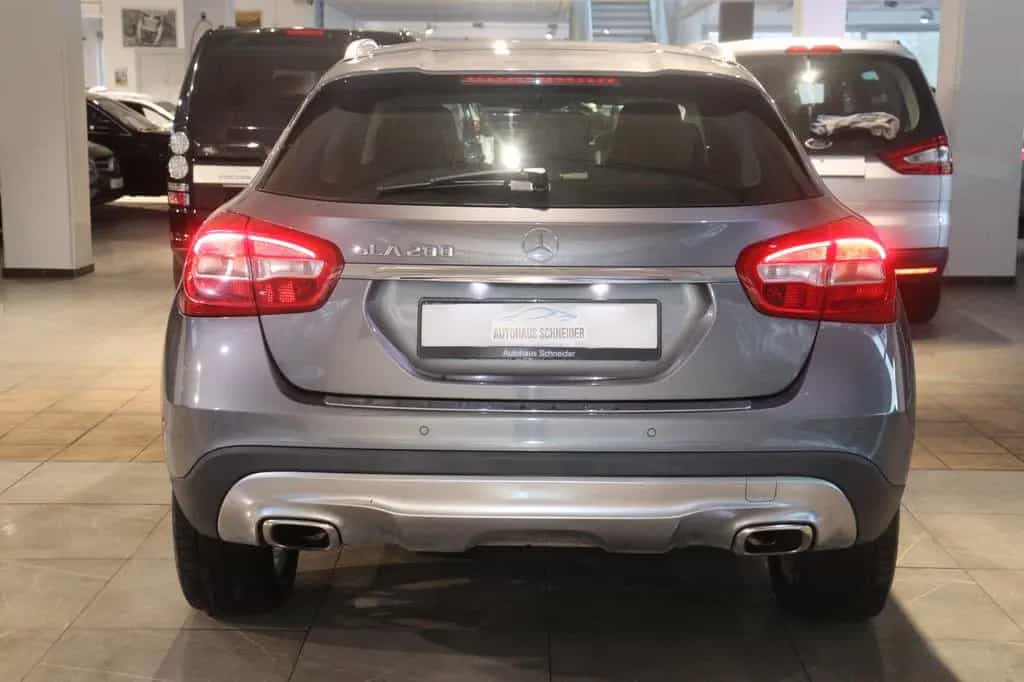 Mercedes-Benz GLA 200 *Erst 70tkm*Automatik*Navi* 06/2014-photo-8