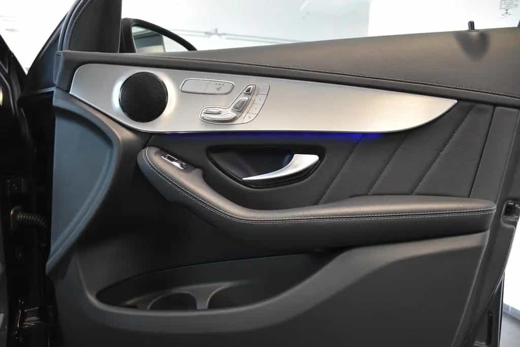 Mercedes-Benz GLC 200 4Matic 9G AMG LINE INTERIEUR"360°CAM"LED 11/2019-photo-27