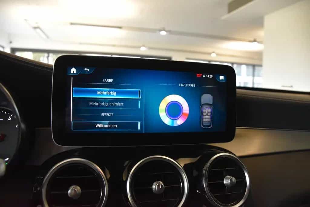 Mercedes-Benz GLC 200 4Matic 9G AMG LINE INTERIEUR"360°CAM"LED 11/2019-photo-32
