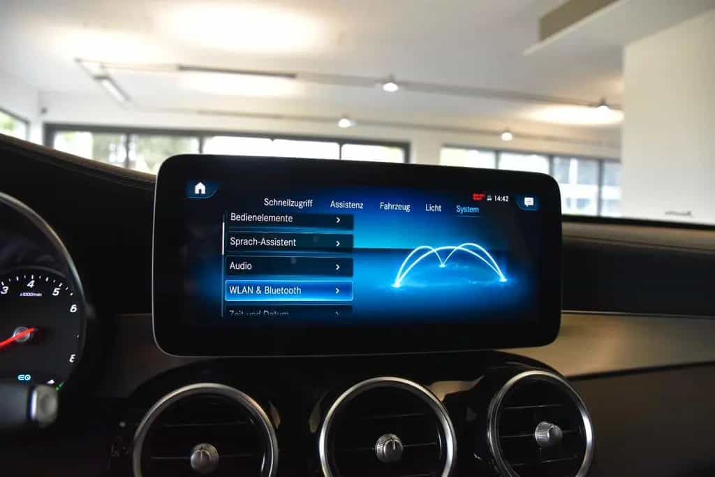 Mercedes-Benz GLC 200 4Matic 9G AMG LINE INTERIEUR"360°CAM"LED 11/2019-photo-43