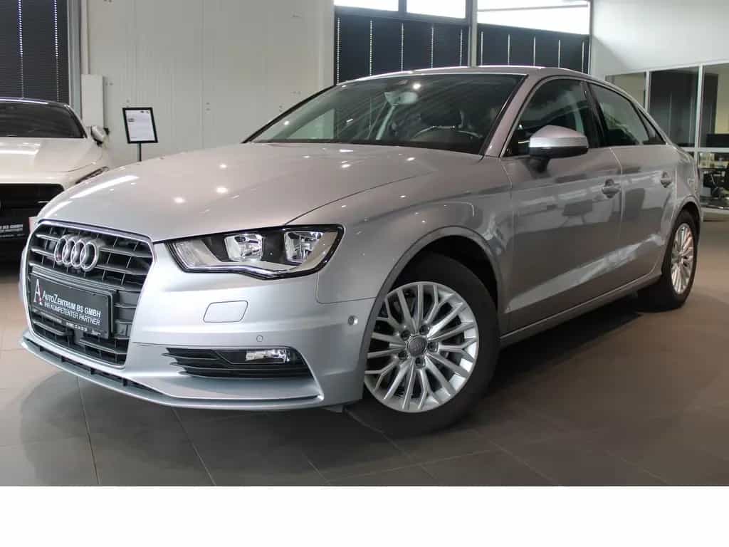 Audi A3 1.8 TFSI KLIMA*PDC*NAVI*MFL*AHK*SHZ* 06/2015-photo-0