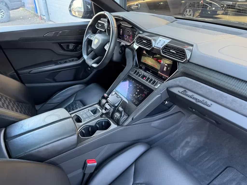 Lamborghini Urus BIG CARBON/4-SEAT/BLACK MAGNO/PANO/ANIMA 06/2021-photo-11