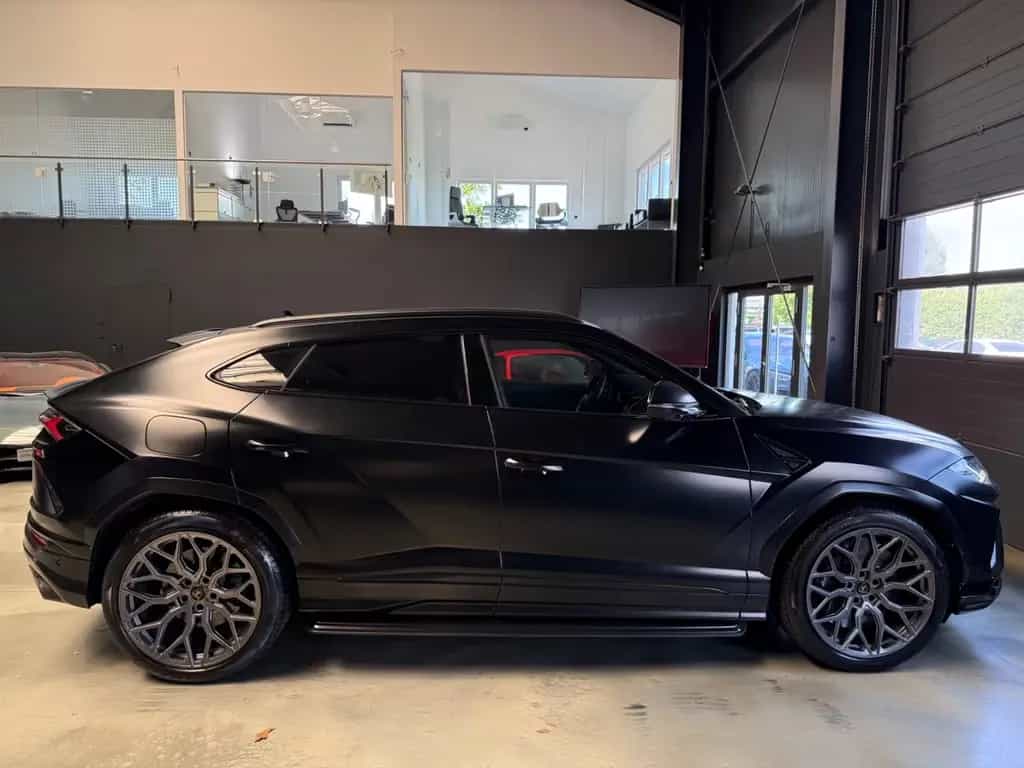 Lamborghini Urus BIG CARBON/4-SEAT/BLACK MAGNO/PANO/ANIMA 06/2021-photo-7