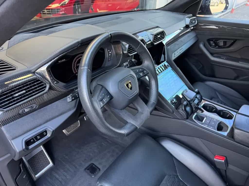 Lamborghini Urus BIG CARBON/4-SEAT/BLACK MAGNO/PANO/ANIMA 06/2021-photo-9