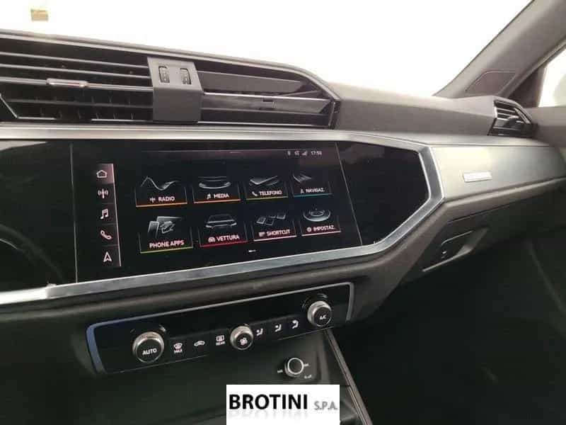 Audi Q3 35 TDI S tronic S line edition 11/2018-photo-13