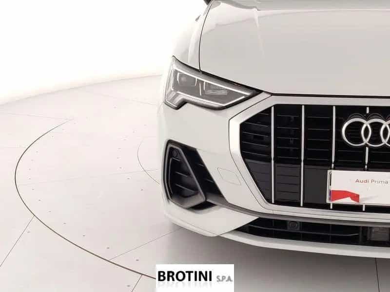 Audi Q3 35 TDI S tronic S line edition 11/2018-photo-4