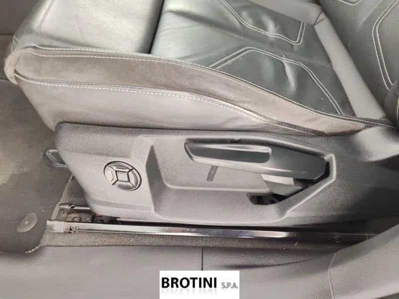 Audi Q3 35 TDI S tronic S line edition 11/2018-photo-7