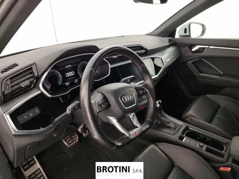 Audi Q3 35 TDI S tronic S line edition 11/2018-photo-8