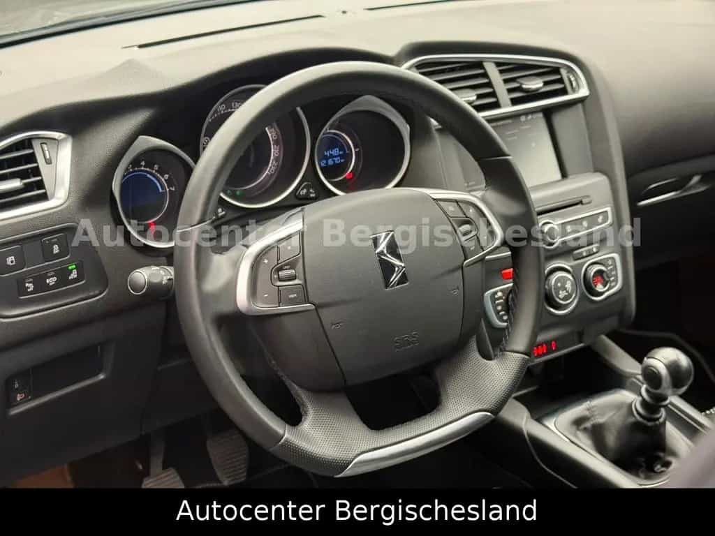 DS Automobiles DS4 DS 4 Crossback 08/2017-photo-15