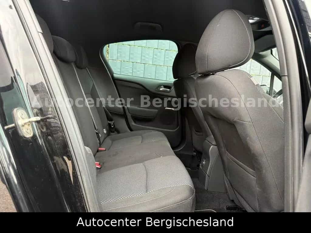 DS Automobiles DS4 DS 4 Crossback 08/2017-photo-22