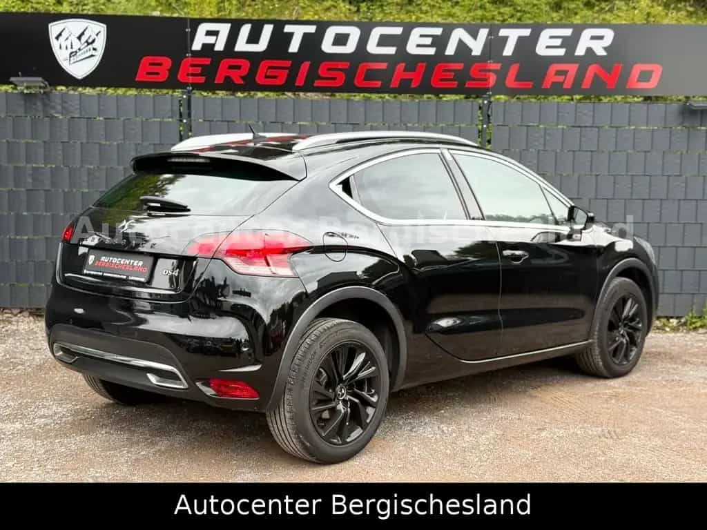 DS Automobiles DS4 DS 4 Crossback 08/2017-photo-8