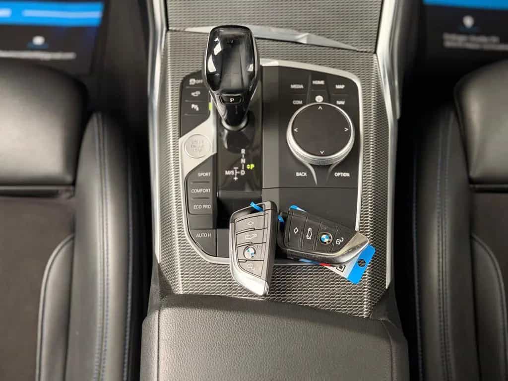 BMW 320 d Touring M Sport LED/LiveCockp/360Kamera/ACC 06/2021-photo-16