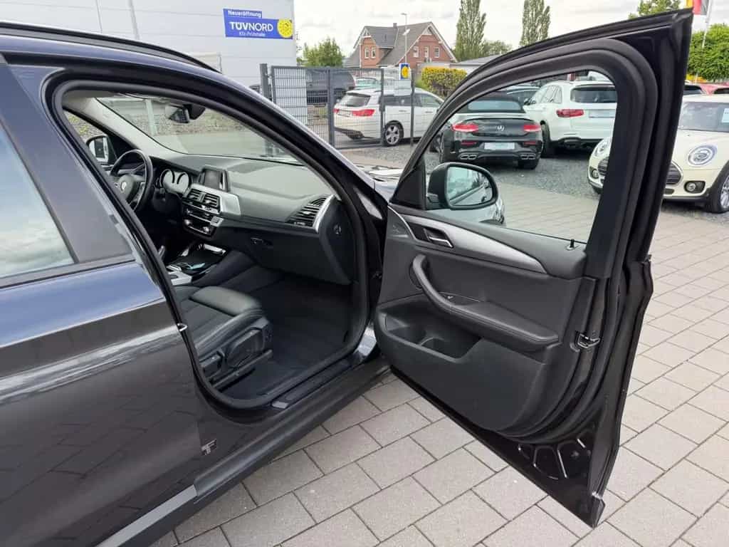 BMW X3 2.0 xDrive Advantage*KAMERA*NAVI*LED*AHK*TOP* 01/2019-photo-10