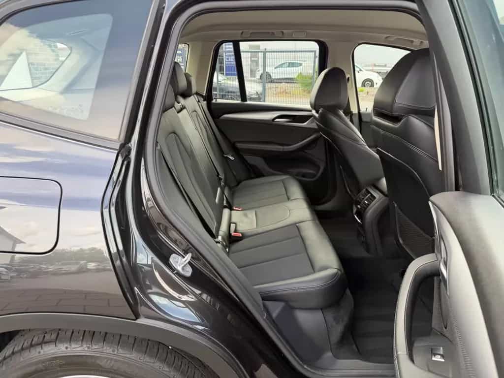 BMW X3 2.0 xDrive Advantage*KAMERA*NAVI*LED*AHK*TOP* 01/2019-photo-16