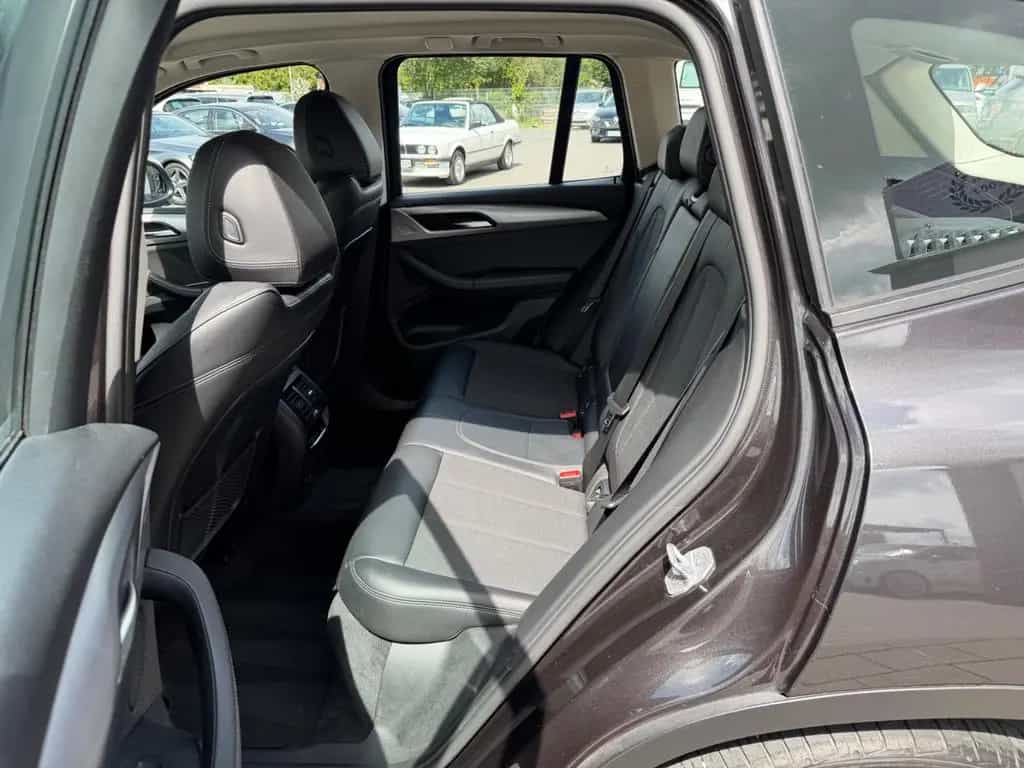 BMW X3 2.0 xDrive Advantage*KAMERA*NAVI*LED*AHK*TOP* 01/2019-photo-23